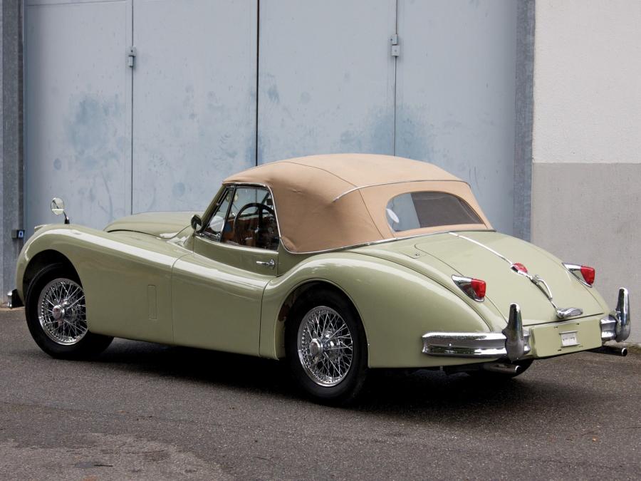  Jaguar XK140 Drophead Coupe 1954 года  (фото 14 из 21)